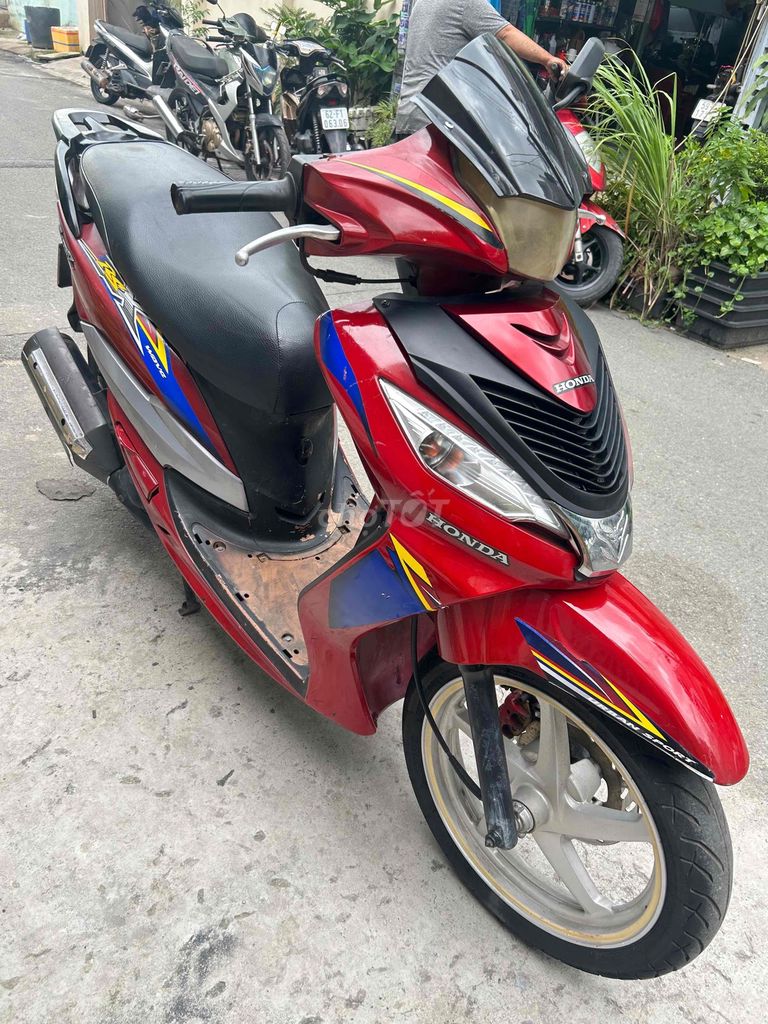 Shark kiểu dáng SH máy siêu êm ngon.cavet đầy đủ. Mua bán Xe máy tại Quận Bình Tân Tp Hồ Chí Minh được đăng bởi Duy Linh  hình 2