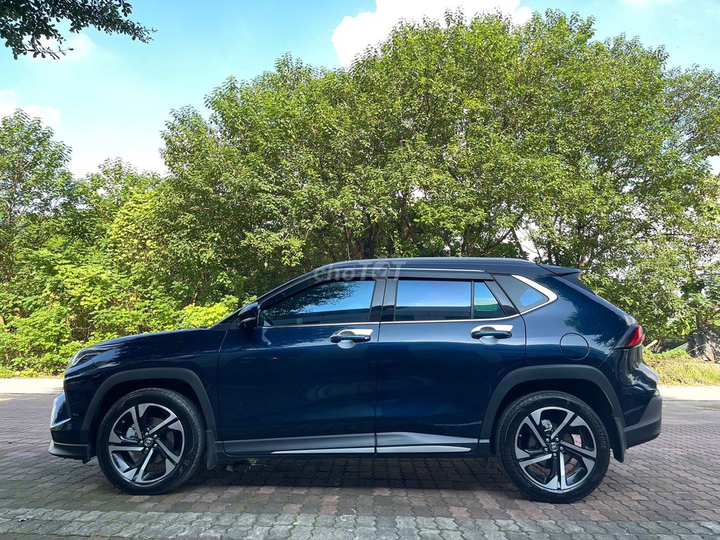 Toyota Yaris Cross 2025 - 9600 km. Mua bán Ô tô tại Huyện Hoài Đức Hà Nội được đăng bởi nguyen huy quyen hình 8