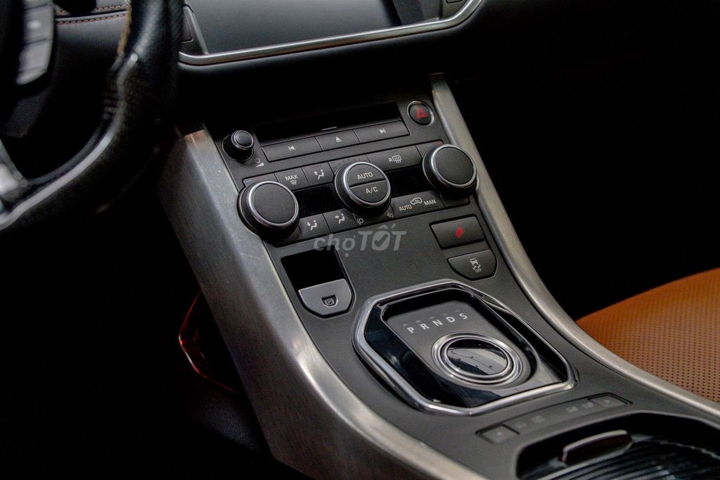 LandRover Range Rover Evoque HSE Dynamic - 2015. Mua bán Ô tô tại Thành phố Thủ Đức Tp Hồ Chí Minh được đăng bởi FatCar Auto hình 8