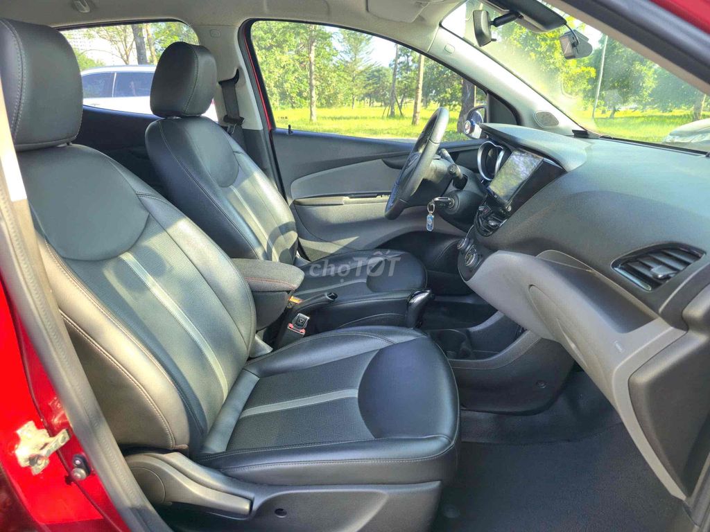 VinFast Fadil 2019 1.4 AT Premium - 65000 km. Mua bán Ô tô tại Quận Thanh Xuân Hà Nội được đăng bởi Quang Anh hình 7