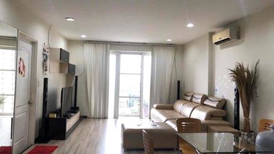 Cho thuê căn hộ full nội thất 105m