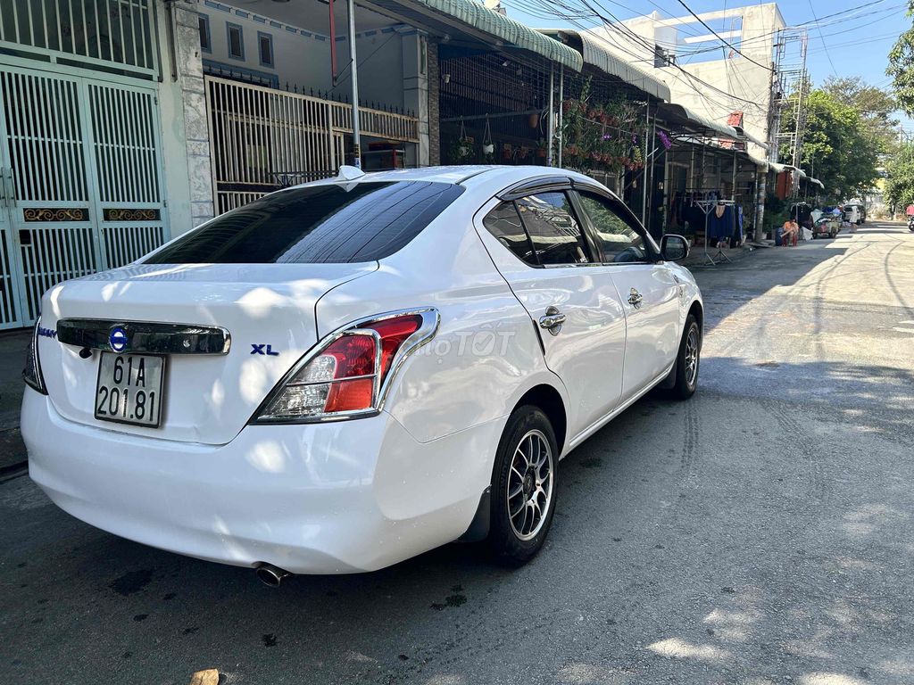 Nissan Sunny XL Trắng 5 chỗ. Mua bán Ô tô tại Thành phố Thuận An Bình Dương được đăng bởi Bắc Nguyễn hình 12