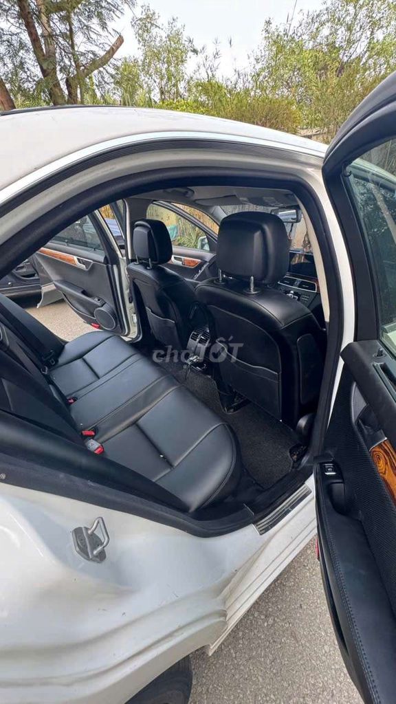 Mec C250 2011 GGi 4 matit. Mua bán Ô tô tại Huyện Hóc Môn Tp Hồ Chí Minh được đăng bởi Văn sang hình 5