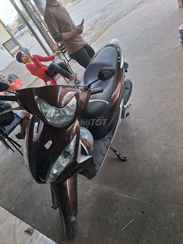 Mình muốn đổi qua xe điện. Mua bán Xe máy tại Quận 5 Tp Hồ Chí Minh được đăng bởi phạm Dương  hình 2