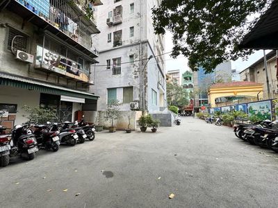 Bán Căn Hộ Nguỵ Như Kon Tum 45M - T4 Giá 2,7 Tỷ. View thoáng, sổ riêng. Mua bán căn hộ/chung cư tại Quận Thanh Xuân Hà Nội được đăng bởi Hoàng Tiến Đạt