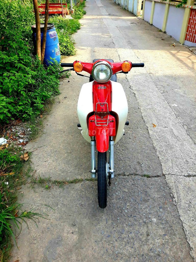 Cúp Dalim 50cc Không Cần Bằng Lái Bs Đồng Nai. Mua bán Xe máy tại Thành phố Dĩ An Bình Dương được đăng bởi Xe Máy Thanh Bình hình 1