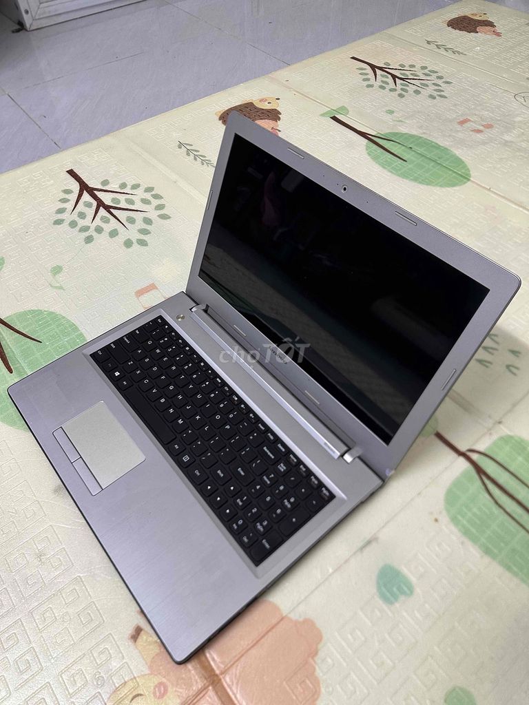 Lenovo màu bạc. Mua bán Laptop tại Quận Nam Từ Liêm Hà Nội được đăng bởi Lưu Giang hình 1