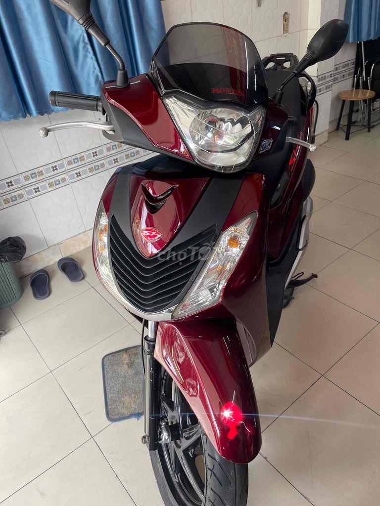 SH 150 2011 Nhập italia 3 cục bstp 9chủ zin đẹp. Mua bán Xe máy tại Quận Gò Vấp Tp Hồ Chí Minh được đăng bởi Đăng Khôi hình 4