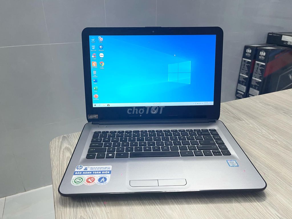 HP Notebook 14 Core i3-6006U_Ram 8G_SSD 128G_14"