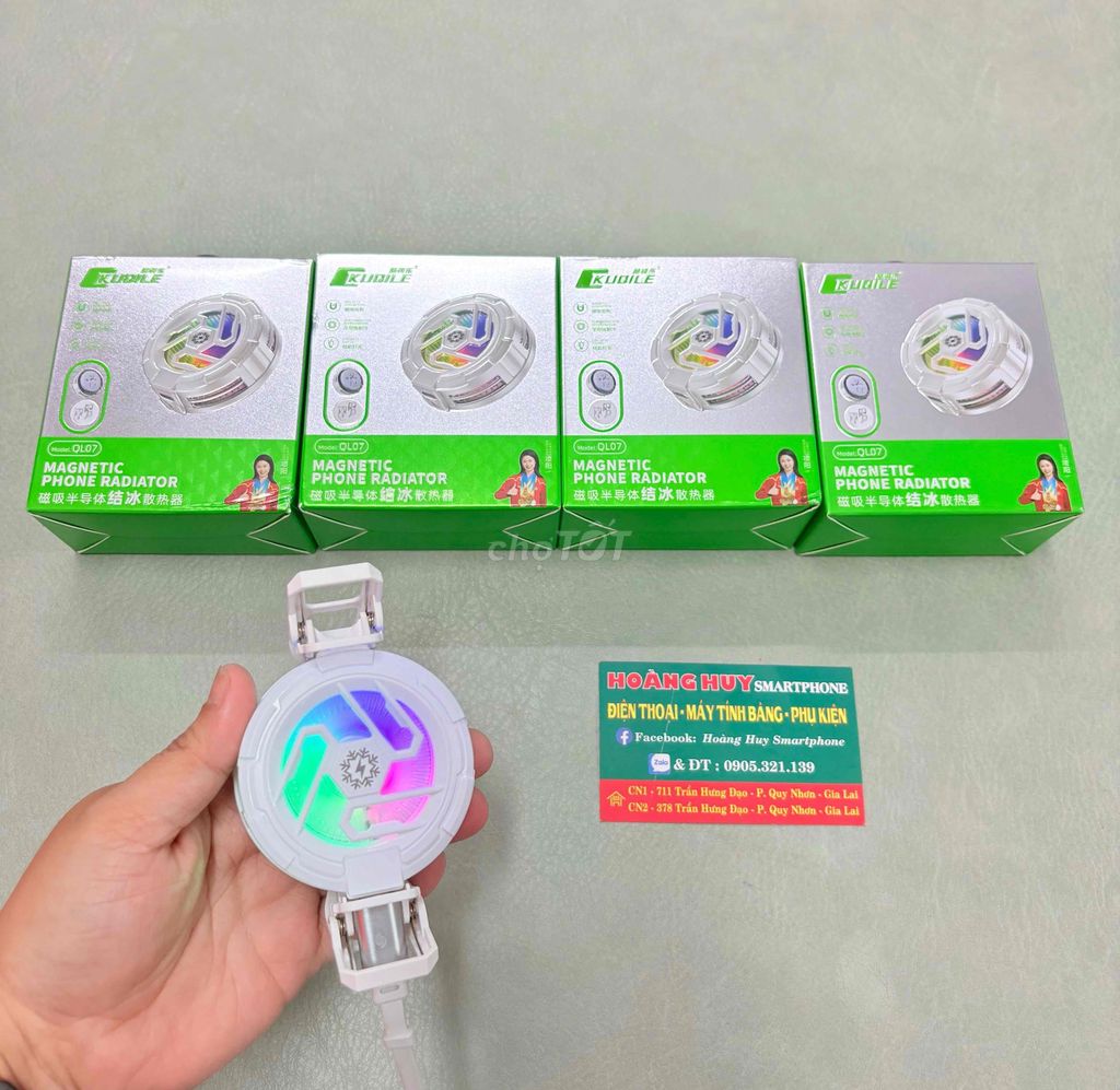 Quạt tản nhiệt điện thoại SÒ LẠNH MAGSAFE LED RBG. Mua bán Phụ kiện (Màn hình, Chuột...) tại Thành phố Qui Nhơn Bình Định được đăng bởi Hoàng Trinh hình 1