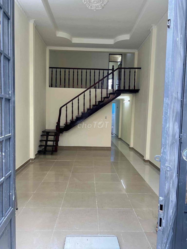 Аренда · 3 комн. · 68 м² · Quận 12, ул. Hẻm lê Văn Khương Gần Trạm Xe Buýt thới An