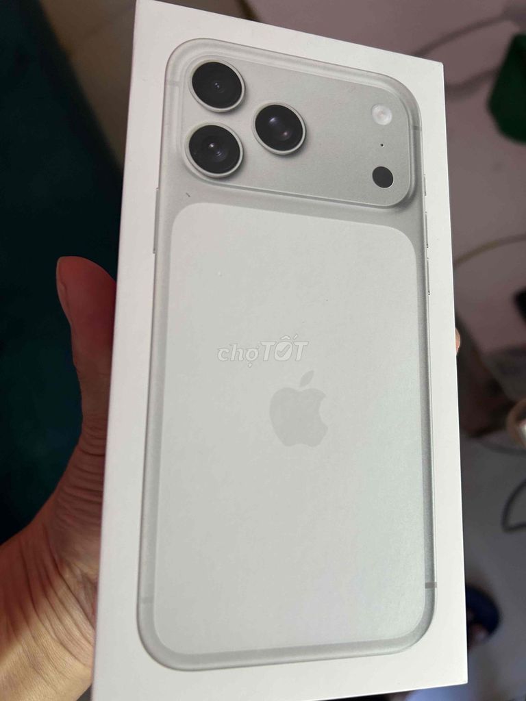 iPhone 17 Pro Max 256GB Trắng VN/A. Mua bán Điện thoại tại Quận 4 Tp Hồ Chí Minh được đăng bởi hang hình 1
