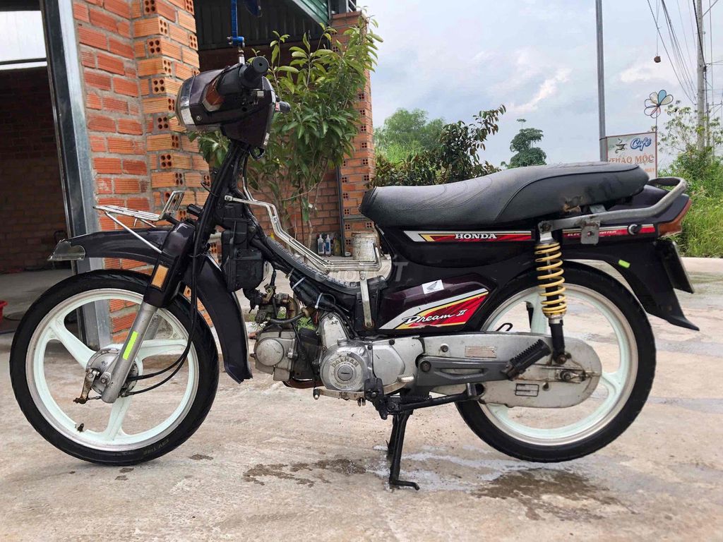 DREAM DAEHAN CỰC NGON CHẠY CHẤT NHƯ RIM THÁI. Mua bán Xe máy tại Huyện Long Thành Đồng Nai được đăng bởi CHODONGNAI youtube video hình 5