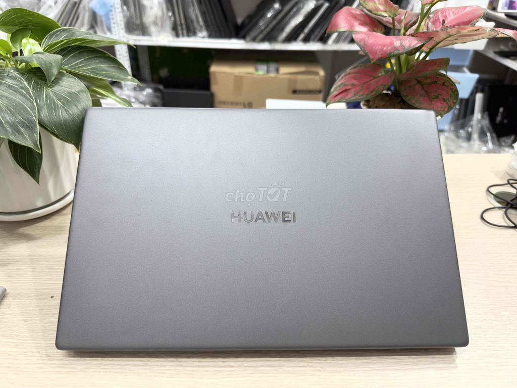 Huawei i5 Gen 10 Ram 8 SSD256GB FHD đẹp-pin 100%. Mua bán Laptop tại Quận Hai Bà Trưng Hà Nội được đăng bởi Akiba shop hình 1