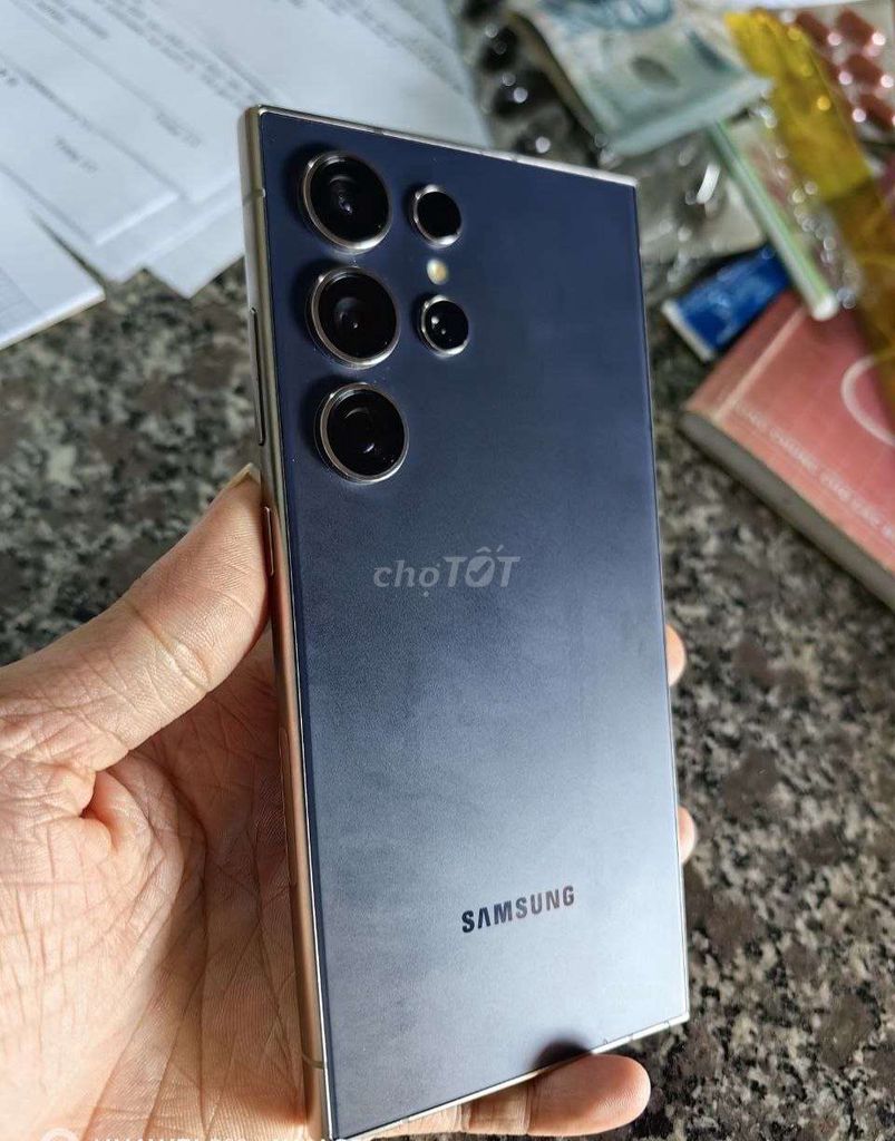 Samsung Galaxy S24 Ultra. Màu Tím Bản Mỹ Thay Lưng. Mua bán Điện thoại tại Huyện Đức Cơ Gia Lai được đăng bởi Nguyễn Tấn Lộc hình 1