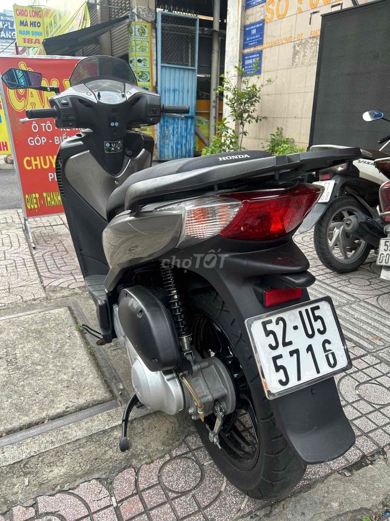 dylan up áo ý 2005. Mua bán Xe máy tại Quận Bình Thạnh Tp Hồ Chí Minh được đăng bởi Cầm Đồ Đại Tín hình 2