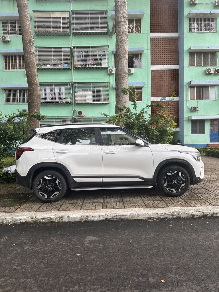 Kia Seltos 2024 1.5 AT - 10000 km. Mua bán Ô tô tại Thành phố Vũng Tàu Bà Rịa - Vũng Tàu được đăng bởi Phạm Thị Hằng hình 1