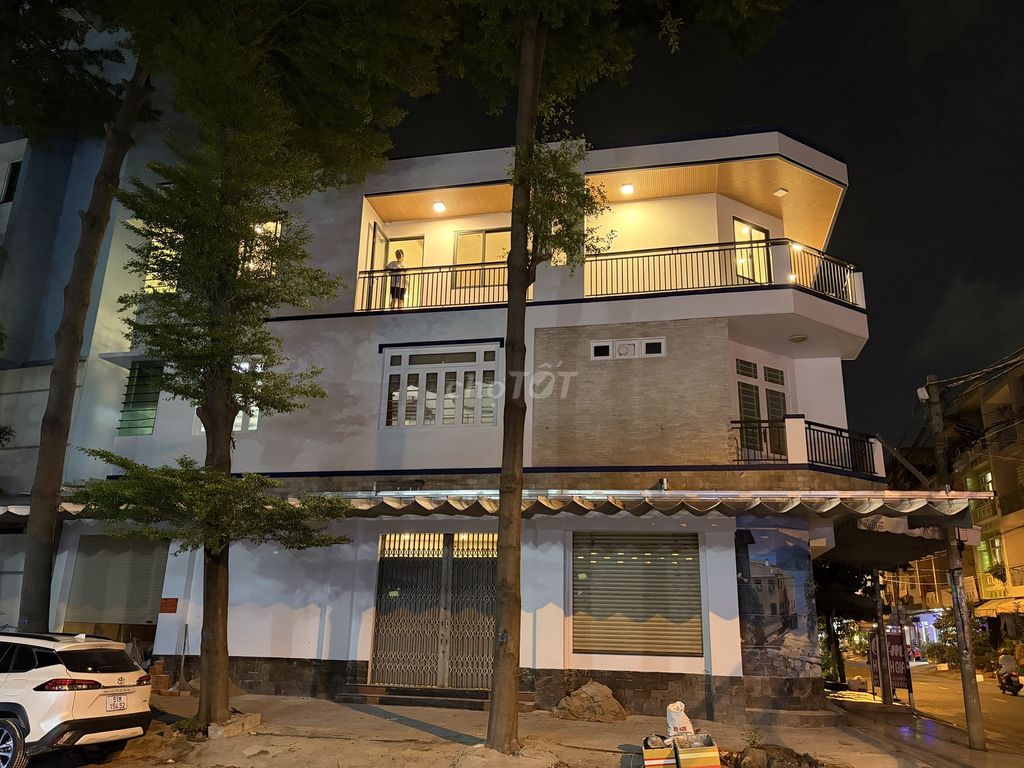 Cho thuê lầu 1 tại Số 01, đường Số 3, Bình Tân 12 triệu