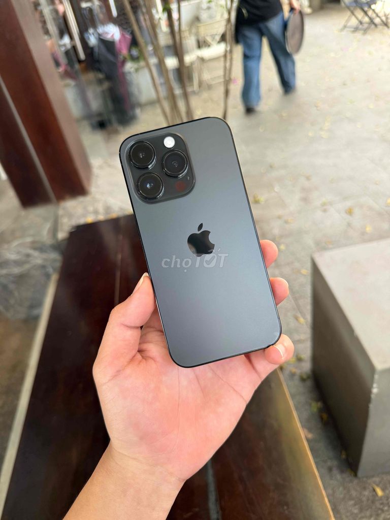 Apple iPhone 14 Pro 1TB Đen. Mua bán Điện thoại tại Thành phố Nha Trang Khánh Hòa được đăng bởi Việt hình 1