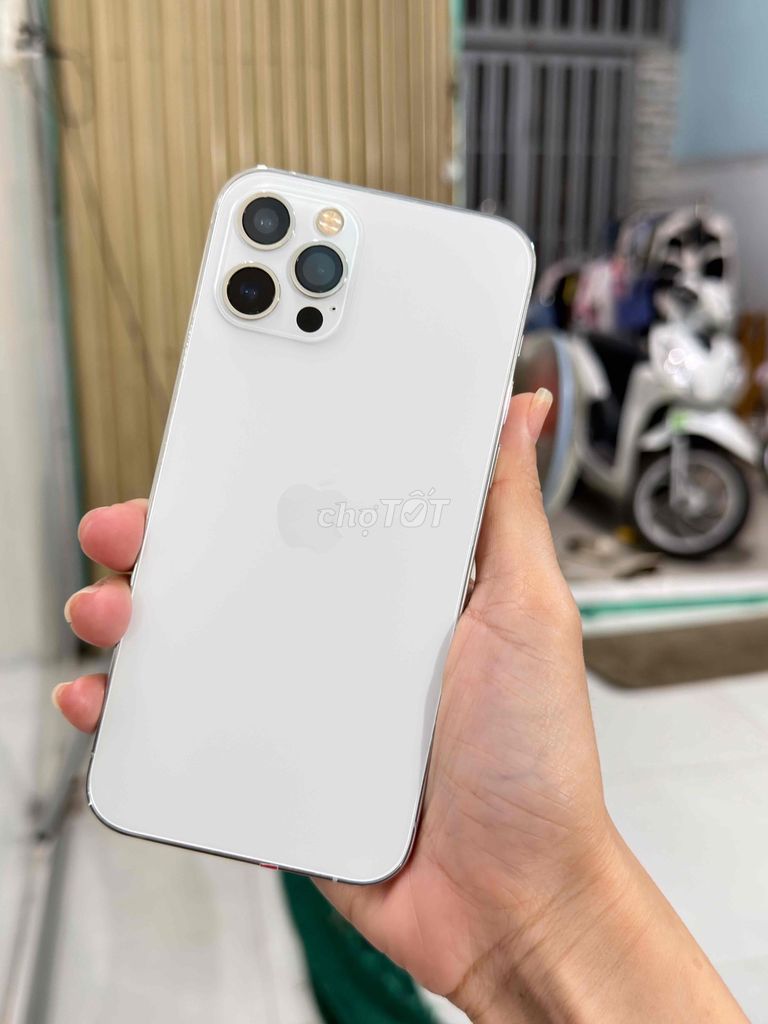 Apple iPhone 12 Pro 128GB Trắng 100%. Mua bán Điện thoại tại Thành phố Biên Hòa Đồng Nai được đăng bởi Huỳnh  hình 1
