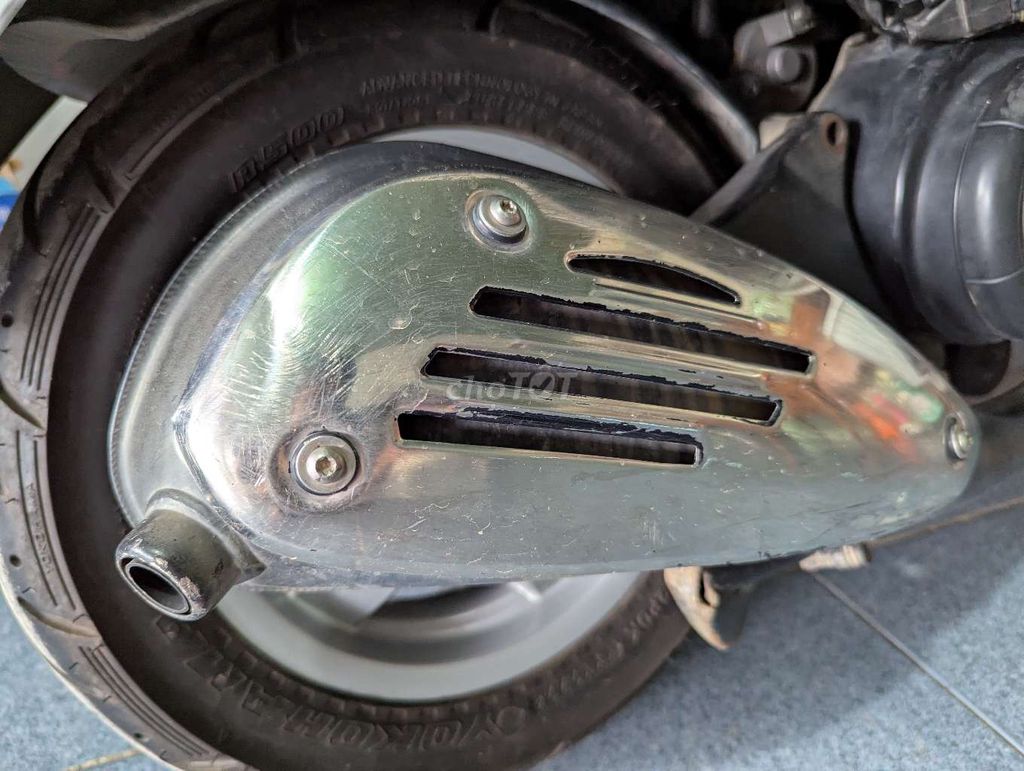 Vespa LX 2011 Fi màu trắng bs70 máy zin. Mua bán Xe máy tại Huyện Hòa Thành Tây Ninh được đăng bởi Hậu Nguyễn hình 5