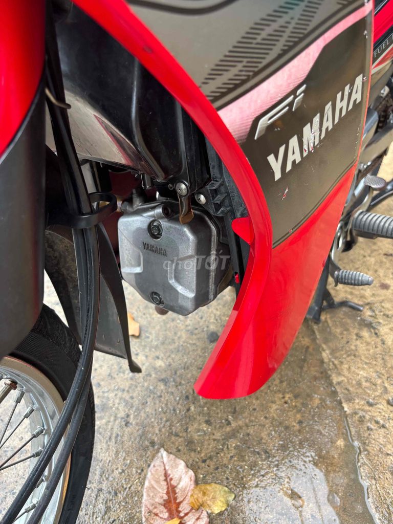 Yamaha Sirius màu Đỏ. Mua bán Xe máy tại Thị xã Bến Cát Bình Dương được đăng bởi xe máy trả góp tín nghĩa  hình 3