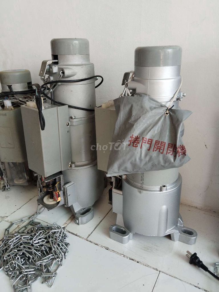 Motor cửa cuốn YH 1000kg Xám. Mua bán Đồ chuyên dụng, Giống nuôi trồng tại Quận Tân Phú Tp Hồ Chí Minh được đăng bởi Cty cửa cuốn đại nam TPHCM hình 1