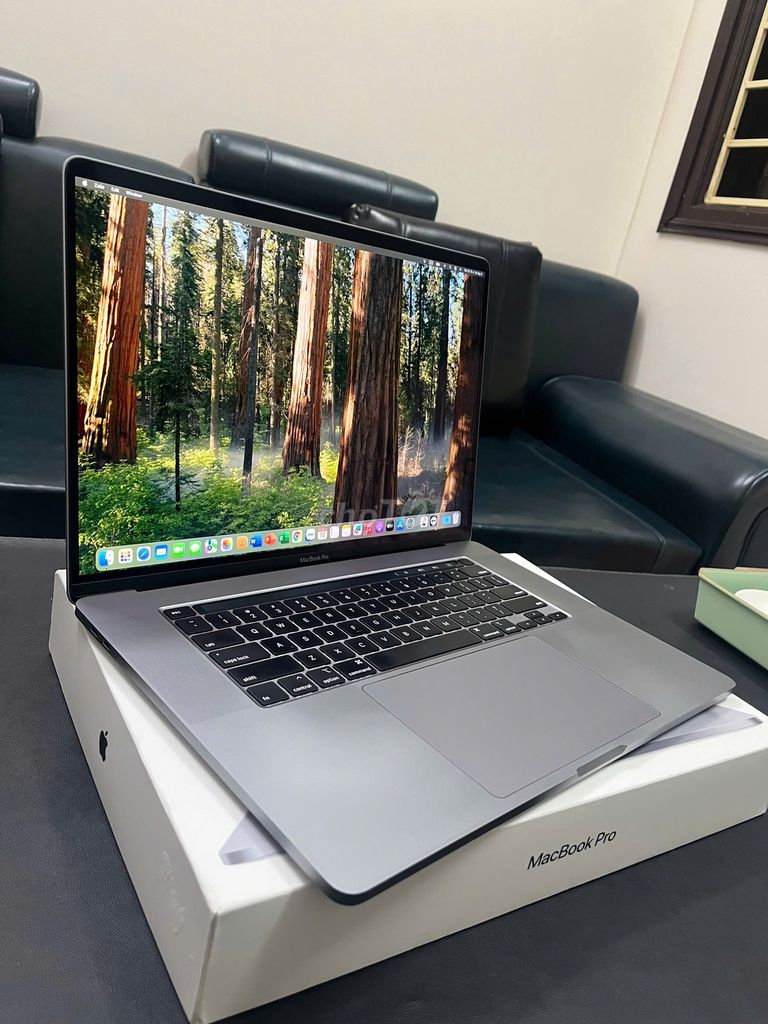 Apple MacBook Pro i7 16GB/512GB. Mua bán Laptop tại Quận Thanh Xuân Hà Nội được đăng bởi Ánh Tuyết hình 1