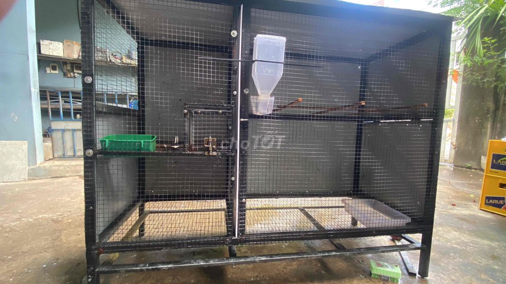 Lồng chim kim loại màu đen. Mua bán Phụ kiện, Thức ăn, Dịch vụ tại Huyện Hòa Vang Đà Nẵng được đăng bởi thanh hình 1