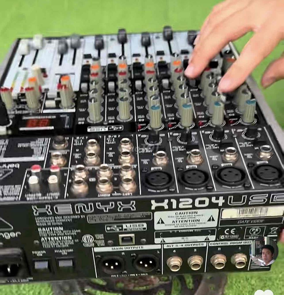 Mixer Behringer Xenyx X1204USB Đen Bạc. Mua bán Tivi, Âm thanh tại Thành phố Thuận An Bình Dương được đăng bởi Phục hình 1
