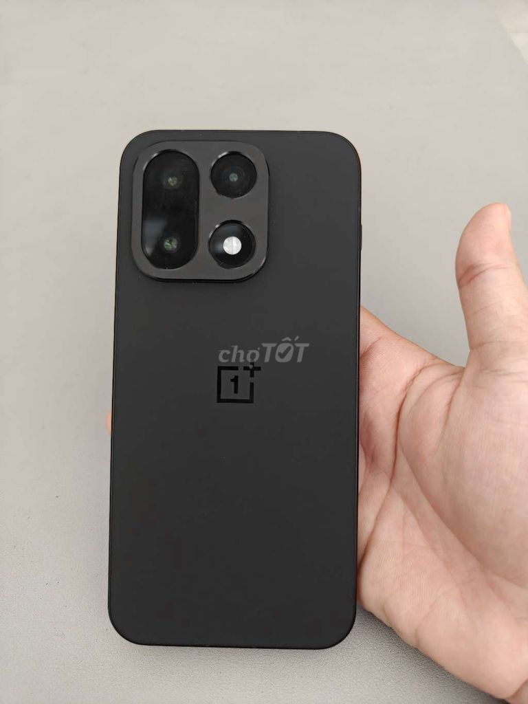 OnePlus 15 12GB/256GB Đen có GL. Mua bán Điện thoại tại Thành phố Thủ Đức Tp Hồ Chí Minh được đăng bởi AVG Mobile hình 1