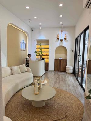 TUYỂN NHÂN VIÊN TRIỆT VÀ WAX LÔNG
