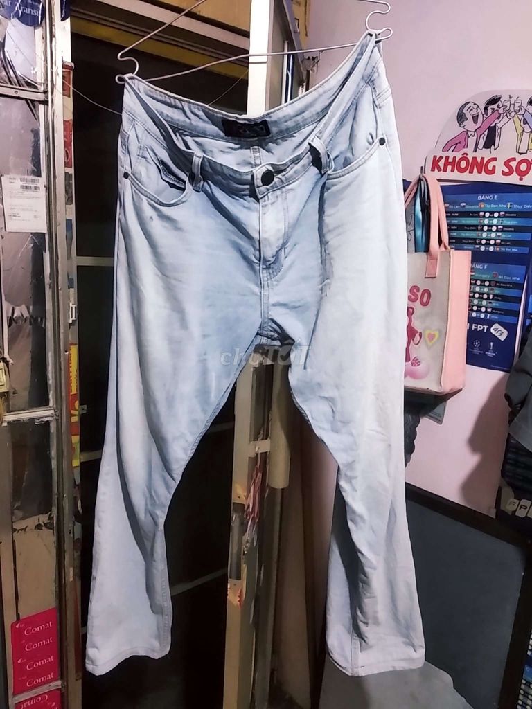 Pass Quần jean Owen xanh nhạt size 34-35,bao ship . Mua bán Quần áo tại Quận Ninh Kiều Cần Thơ được đăng bởi Shop Tứ Quí hình 1