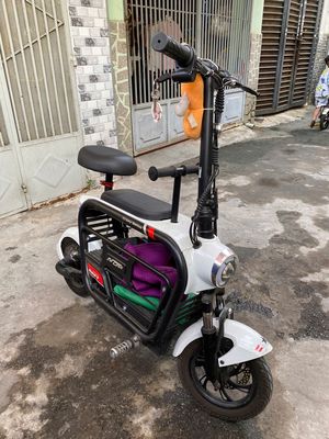 Xe đạp điện Nijia Swift trắng. Mua bán Xe điện tại Quận Gò Vấp Tp Hồ Chí Minh được đăng bởi Mr Tường