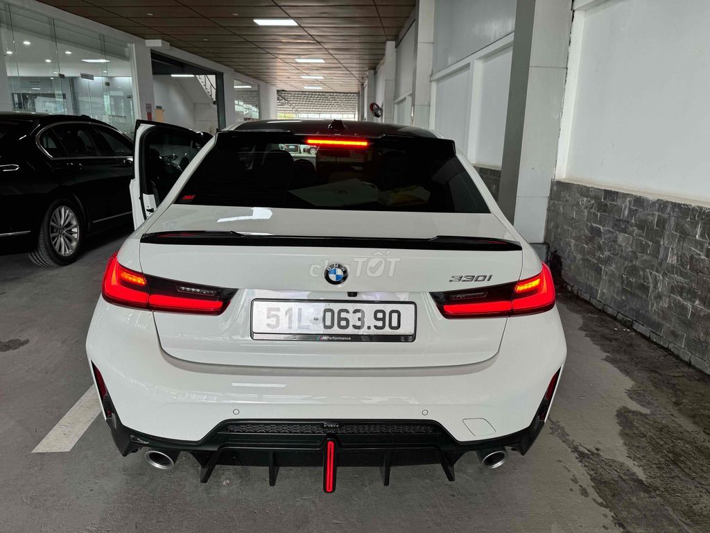 BMW 3 Series 2023 330i M Sport - 27000 km. Mua bán Ô tô tại Quận 7 Tp Hồ Chí Minh được đăng bởi dương hình 6