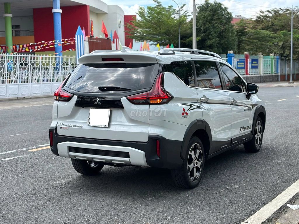 Mitsubishi Xpander Cross 2020 AT - 30000 km. Mua bán Ô tô tại Huyện Hóc Môn Tp Hồ Chí Minh được đăng bởi Đạt hình 11