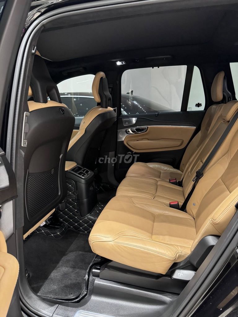 Volvo XC90 T8 AWD Recharge IIsncription 2022. Mua bán Ô tô tại Quận Gò Vấp Tp Hồ Chí Minh được đăng bởi Sĩ Minh hình 14