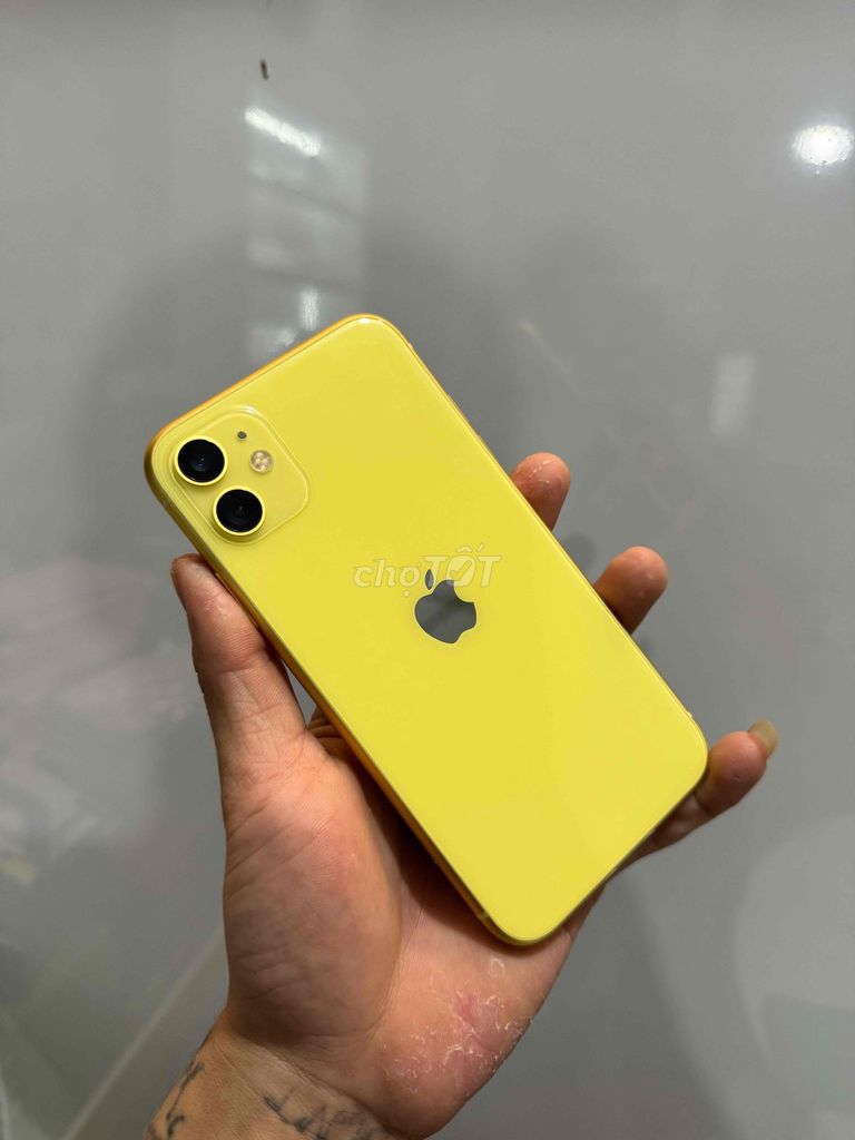 Apple iPhone 11 64GB Vàng Quốc tế. Mua bán Điện thoại tại Huyện Cần Đước Long An được đăng bởi hehe hình 1