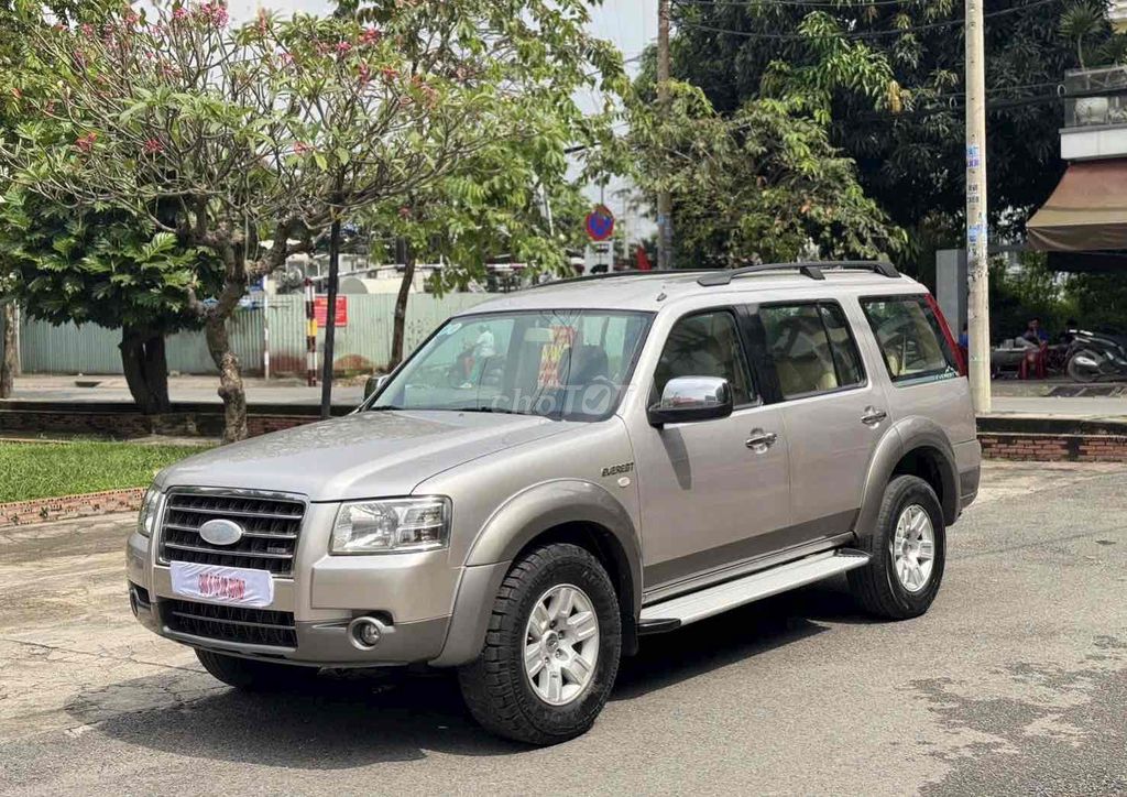 Bán Ford Everets đời 2009 số tự động máy dầu. Mua bán Ô tô tại Quận 3 Tp Hồ Chí Minh được đăng bởi Hoàng Gia Auto hình 1