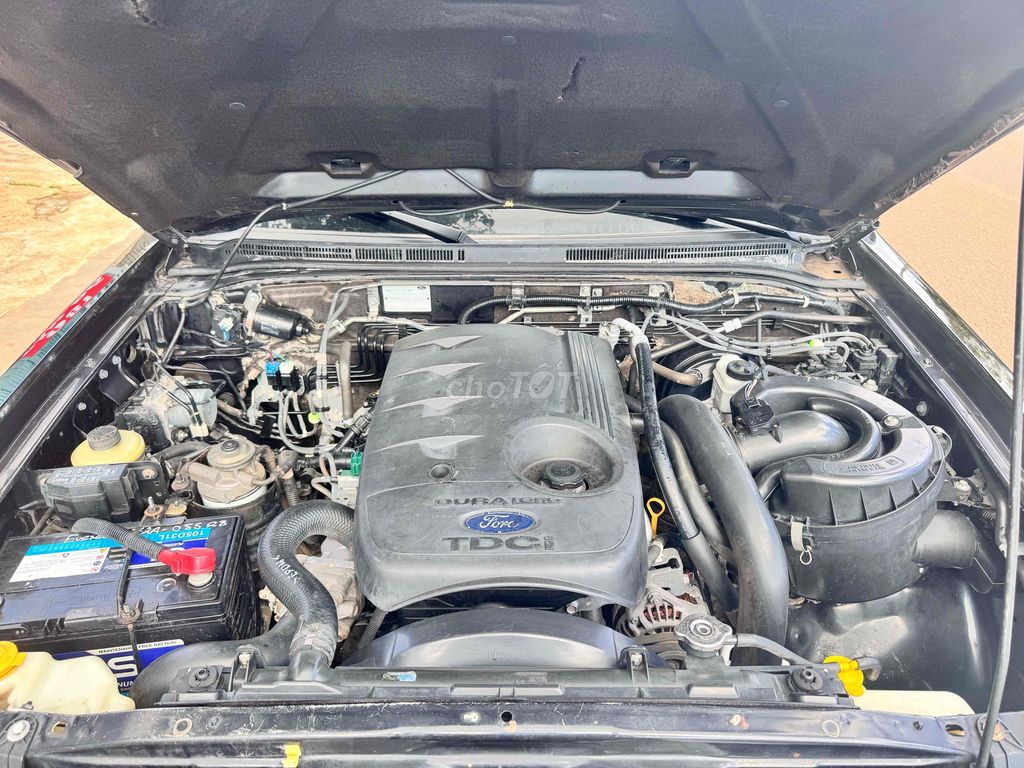 Ford Everest 2014 2.5L 4x4 MT - 150 km. Mua bán Ô tô tại Thành phố Pleiku Gia Lai được đăng bởi Ông Đặng hình 15