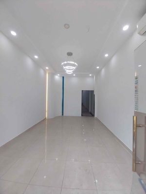 Nhà phố 393 m² · 11 PN · Đường Hồng Bàng