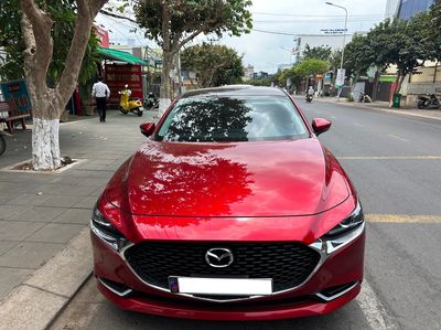 Mazda 3 luxury  Sản xuất: 2023 Chạy: 5.000km