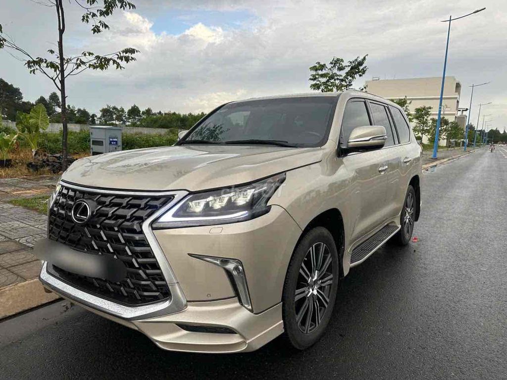 Lexus LX 2019 570 Super Sport - 45000 km. Mua bán Ô tô tại Quận 7 Tp Hồ Chí Minh được đăng bởi auto thanh tâm  hình 2