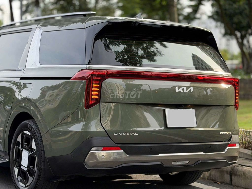 Kia carnival 2.2Dsignature 7s 6000 km. Mua bán Ô tô tại Thành phố Thủ Đức Tp Hồ Chí Minh được đăng bởi Ms Hiệp  hình 16