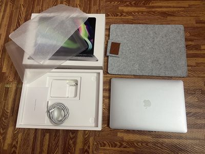 Bán Macbook Pro 13inh Fullbox Hàng Chính Hãng SA