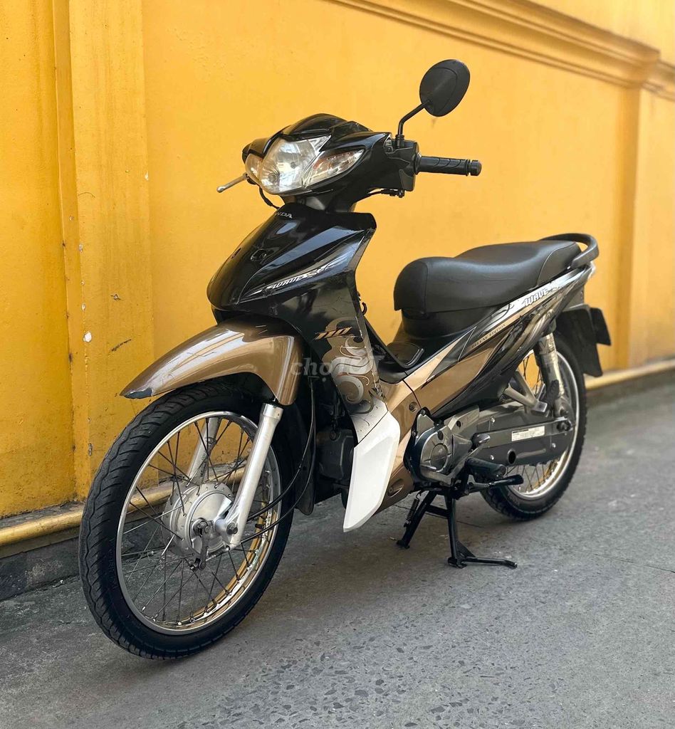 Wave chính chủ, máy êm thì thầm bao vọt biển SG. Mua bán Xe máy tại Quận 8 Tp Hồ Chí Minh được đăng bởi Quân  hình 3