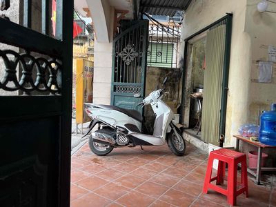 Honda Lead 125 Premium 2019 Trắng