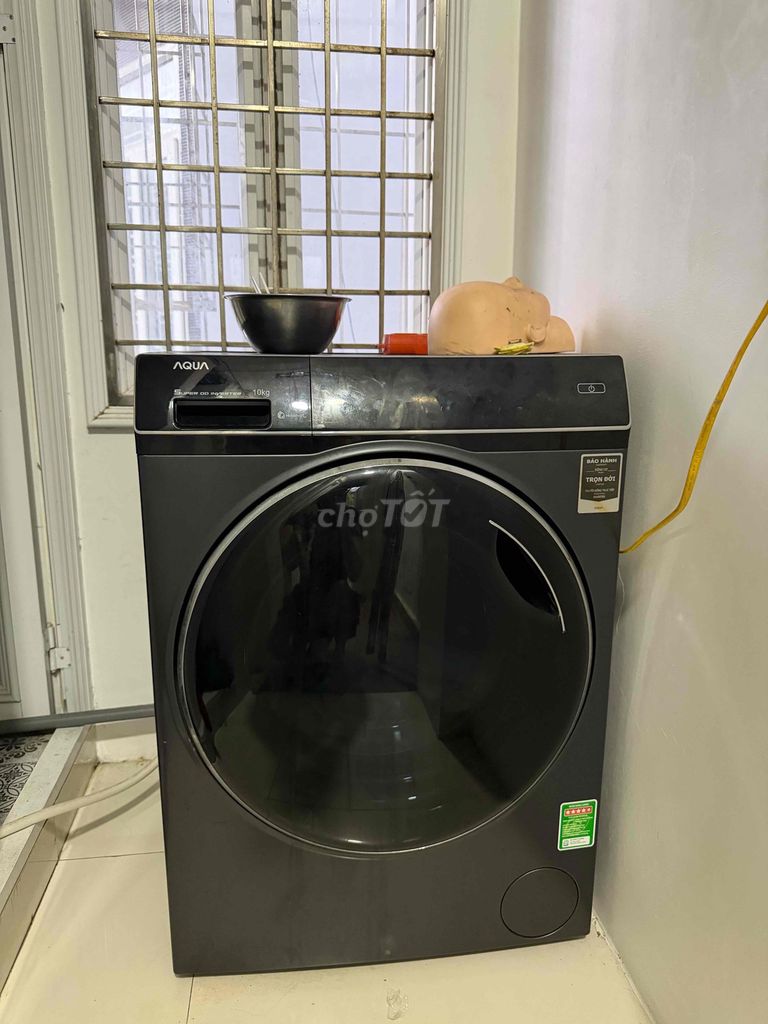 Máy giặt Aqua cửa trước 10kg AI Inverter Đen. Mua bán Máy giặt tại Quận Lê Chân Hải Phòng được đăng bởi Rose Thu hình 1