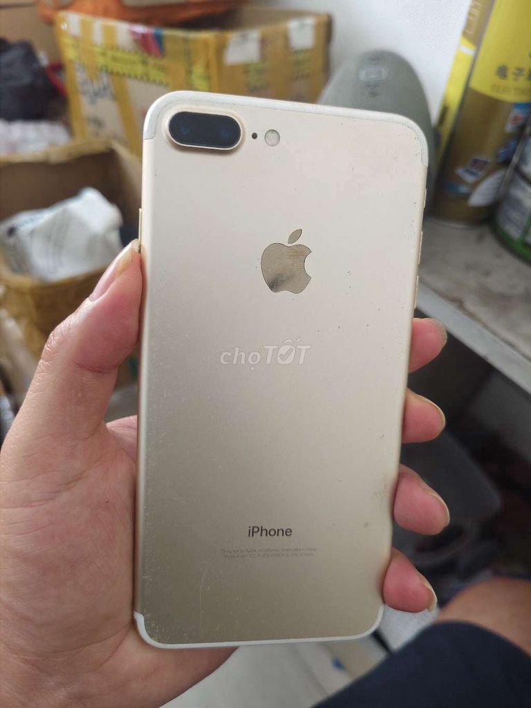 (Đà Nẵng) Apple iPhone 7 Plus 32GB Vàng. Mua bán Điện thoại tại Quận Cẩm Lệ Đà Nẵng được đăng bởi Nguyễn Đức Ngà hình 1