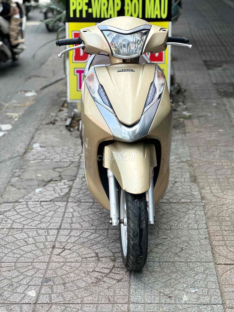 Lead 2015 fi ,9chủ ký uỷ quyền hoặc ký mua bán. Mua bán Xe máy tại Quận Bình Thạnh Tp Hồ Chí Minh được đăng bởi Chương Decal hình 4